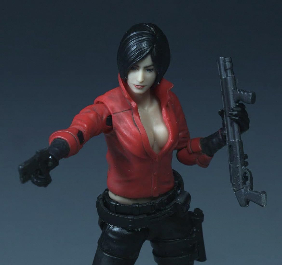 Amazon | 1/18 フィギュア biohazard エイダ・ウォン 関節可動
